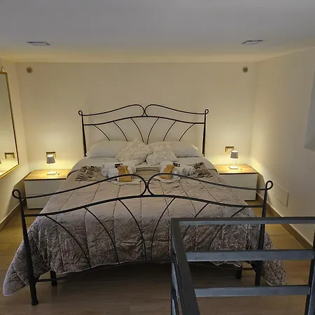 Casa Savoia Dream דירה *